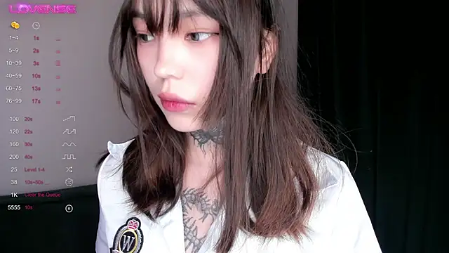 Dark Ester online show from 09.30.25