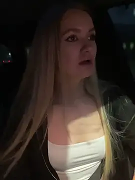 Snapshot of Devill_Angel_ chatting on 01.31.25 Devill Angel online show from 01.31.25