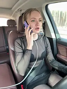 Snapshot of Devill_Angel_ chatting on 02.26.25 Devill Angel online show from 02.26.25