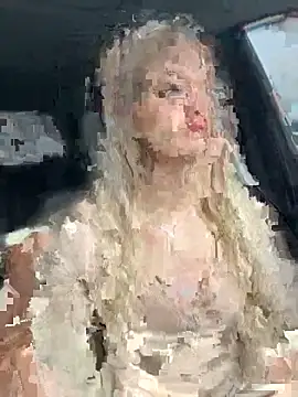 Snapshot of Devill_Angel_ chatting on 11.28.25 Devill Angel online show from 11.28.25