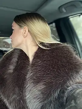 Snapshot of Devill_Angel_ chatting on 01.12.26 Devill Angel online show from 01.12.26