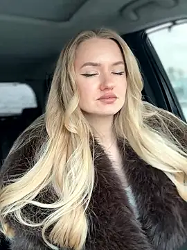 Snapshot of Devill_Angel_ chatting on 01.14.26 Devill Angel online show from 01.14.26