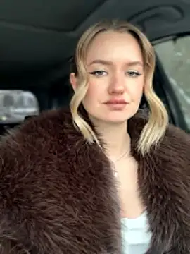 Snapshot of Devill_Angel_ chatting on 01.15.26 Devill Angel online show from 01.15.26