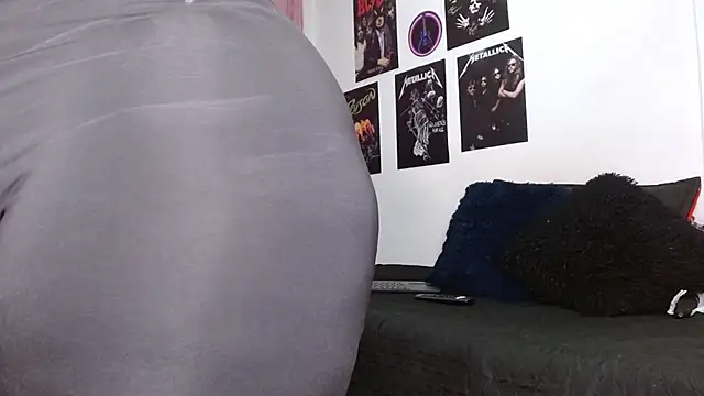 scarlett  morgan online show from 09.11.25