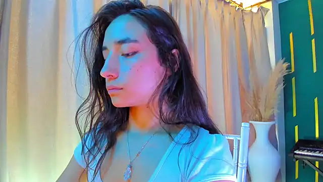 Snapshot of sereia_7777 chatting on 03.14.25 sereia 7777 online show from 03.14.25