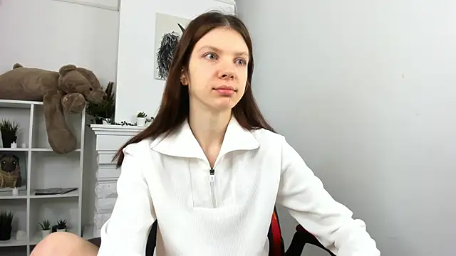 Snapshot of Baby_Evalena chatting on 12.15.24 Baby Evalena online show from 12.15.24