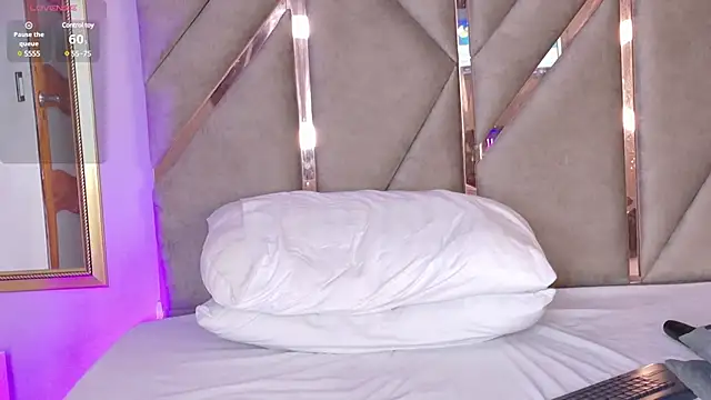 Snapshot of Lola_King chatting on 02.22.25 Lola King online show from 02.22.25