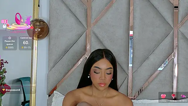 Lola King online show from 12.13.25