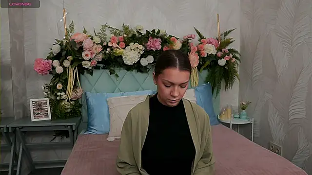 AliceBrayan online show from 03.04.26