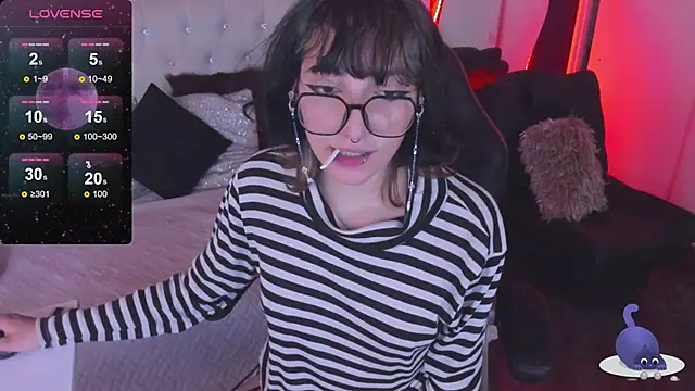 Snapshot of Ghosty_Doll chatting on 01.22.25 Ghosty Doll online show from 01.22.25