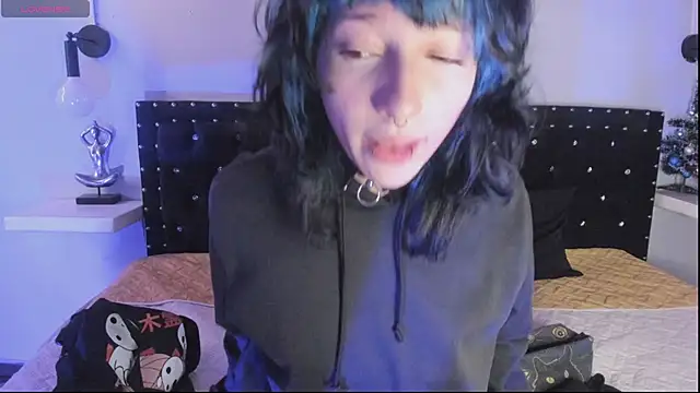 Snapshot of Ghosty_Doll chatting on 12.03.25 Ghosty Doll online show from 12.03.25