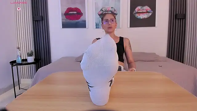 Angela donnato online show from 03.27.26