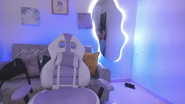 Charlotte cowell sub1  online show from 01.16.26