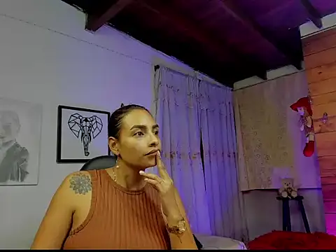 mykaelahoney online show from 01.07.26