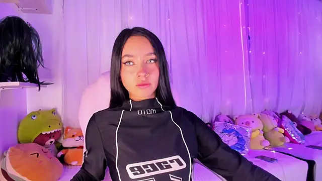 Snapshot of sophie_ws chatting on 01.08.25 sophie ws online show from 01.08.25