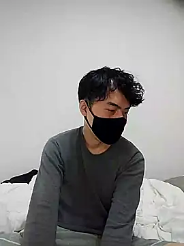 whitebriefboy online show from 02.01.25