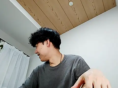 whitebriefboy online show from 03.05.25