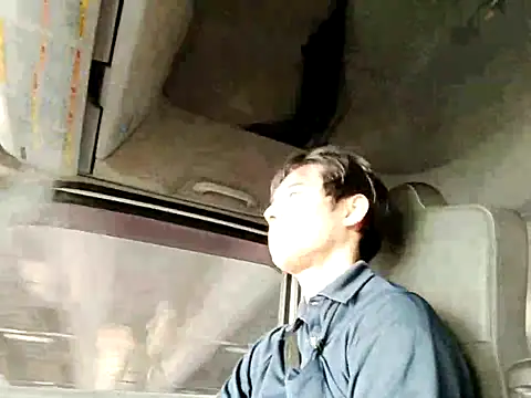 whitebriefboy online show from 03.28.26