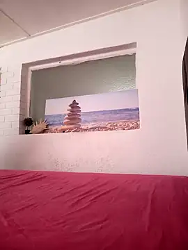 Candy Love 18 online show from 01.07.25