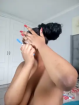 Candy Love 18 online show from 02.19.25