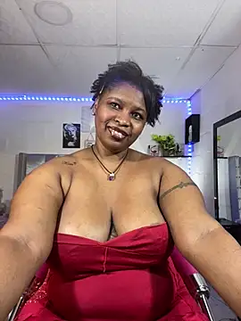 Snapshot of Ashleypumper chatting on 03.11.25 Ashleypumper online show from 03.11.25
