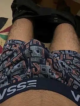 Snapshot of hard_dick_boy123 chatting on 06.24.26 hard dick boy123 online show from 06.24.26