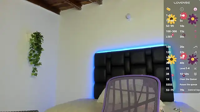 Snapshot of Joe23__ chatting on 01.16.25 Joe23 online show from 01.16.25