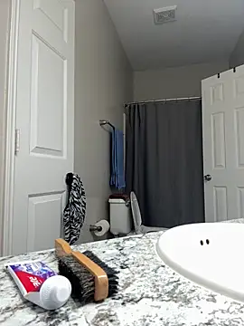 SexyHoneyRedd online show from 02.28.25