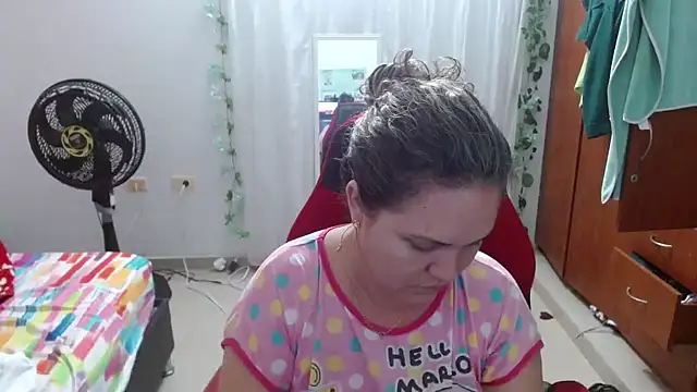 helenca43 online show from 09.18.25