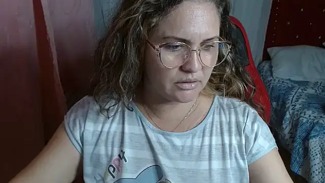 helenca43 online show from 09.25.25