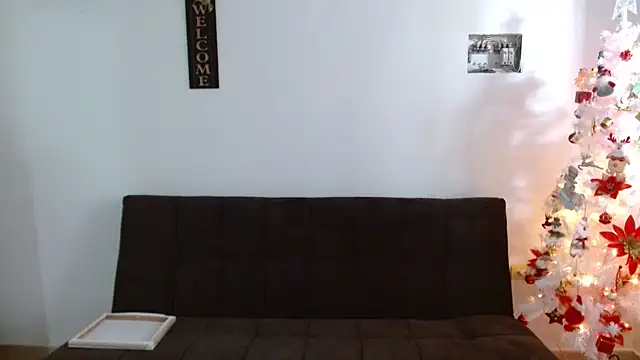 helenca43 online show from 12.20.25