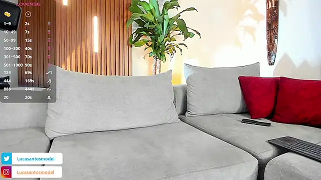 Snapshot of lucasanto_ chatting on 02.12.26 lucasanto online show from 02.12.26