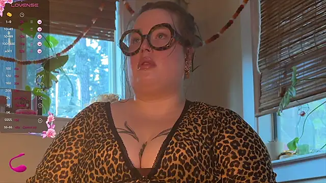 MissBika online show from 01.02.25