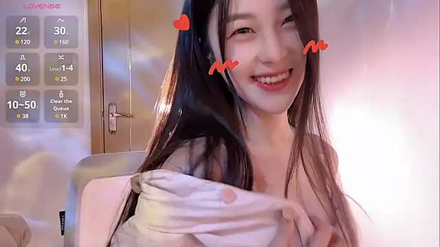 Snapshot of Sweet-Angel999 chatting on 12.24.24 Sweet-Angel999 online show from 12.24.24