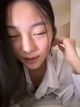 Snapshot of Sweet-Angel999 chatting on 12.27.24 Sweet-Angel999 online show from 12.27.24