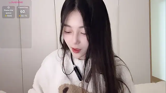 Snapshot of Sweet-Angel999 chatting on 01.18.25 Sweet-Angel999 online show from 01.18.25