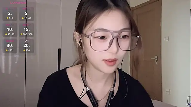 Snapshot of Sweet-Angel999 chatting on 09.20.25 Sweet-Angel999 online show from 09.20.25