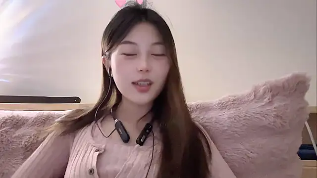 Snapshot of Sweet-Angel999 chatting on 02.10.26 Sweet-Angel999 online show from 02.10.26