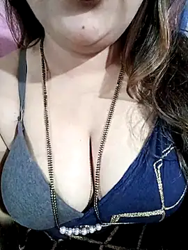 Beautyy38 online show from 12.20.25