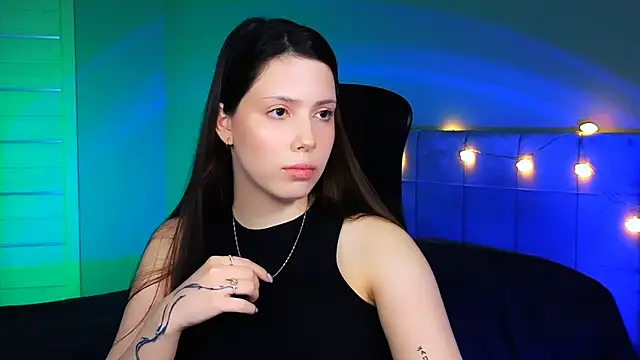 Snapshot of Stacy_Gonzales_ chatting on 02.21.25 Stacy Gonzales online show from 02.21.25