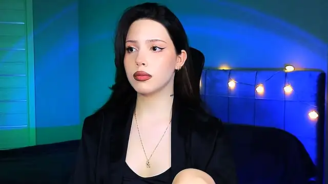 Snapshot of Stacy_Gonzales_ chatting on 03.06.25 Stacy Gonzales online show from 03.06.25