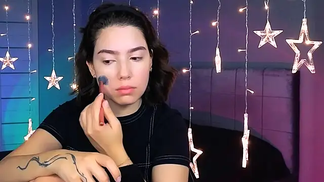 Snapshot of Stacy_Gonzales_ chatting on 09.28.25 Stacy Gonzales online show from 09.28.25