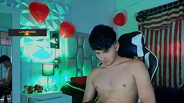 santyago taylor online show from 02.27.25