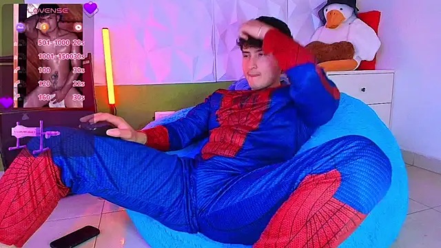 santyago taylor online show from 10.01.25