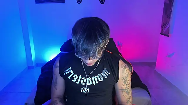 Snapshot of LuciferM_Star chatting on 12.15.25 LuciferM Star online show from 12.15.25