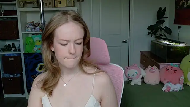 Snapshot of Daisy_Dollxo chatting on 04.20.26 Daisy Dollxo online show from 04.20.26