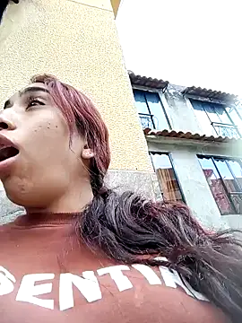 Snapshot of ifeelverywet_andhot chatting on 01.21.25 ifeelverywet andhot online show from 01.21.25