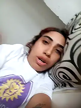 Snapshot of ifeelverywet_andhot chatting on 02.02.25 ifeelverywet andhot online show from 02.02.25