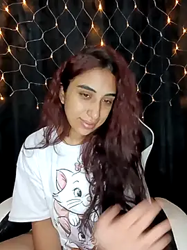 Snapshot of ifeelverywet_andhot chatting on 09.10.25 ifeelverywet andhot online show from 09.10.25