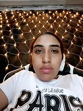 Snapshot of ifeelverywet_andhot chatting on 09.12.25 ifeelverywet andhot online show from 09.12.25